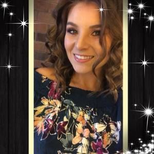 Meet your Posher, Tanaya